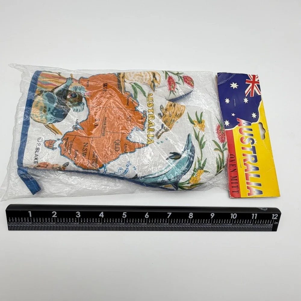 Australia Oven Mitt Map Koala Kangaroo Dolphin Souvenir Kitchen Cooking Gift New